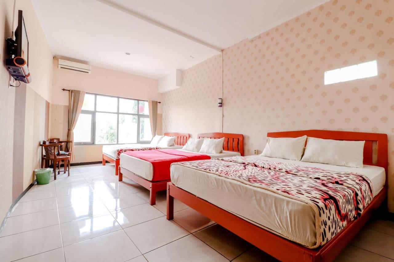Hotel Bintang Malang Luaran gambar